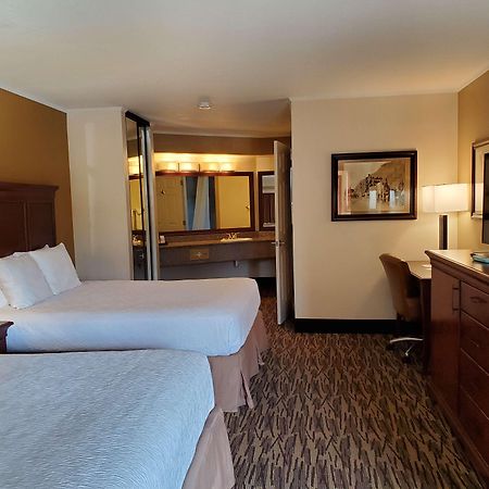 Best Western Plus Humboldt House Inn Garberville Bagian luar foto